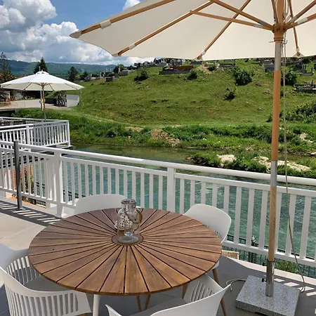 Sokograd Loft Sipovo